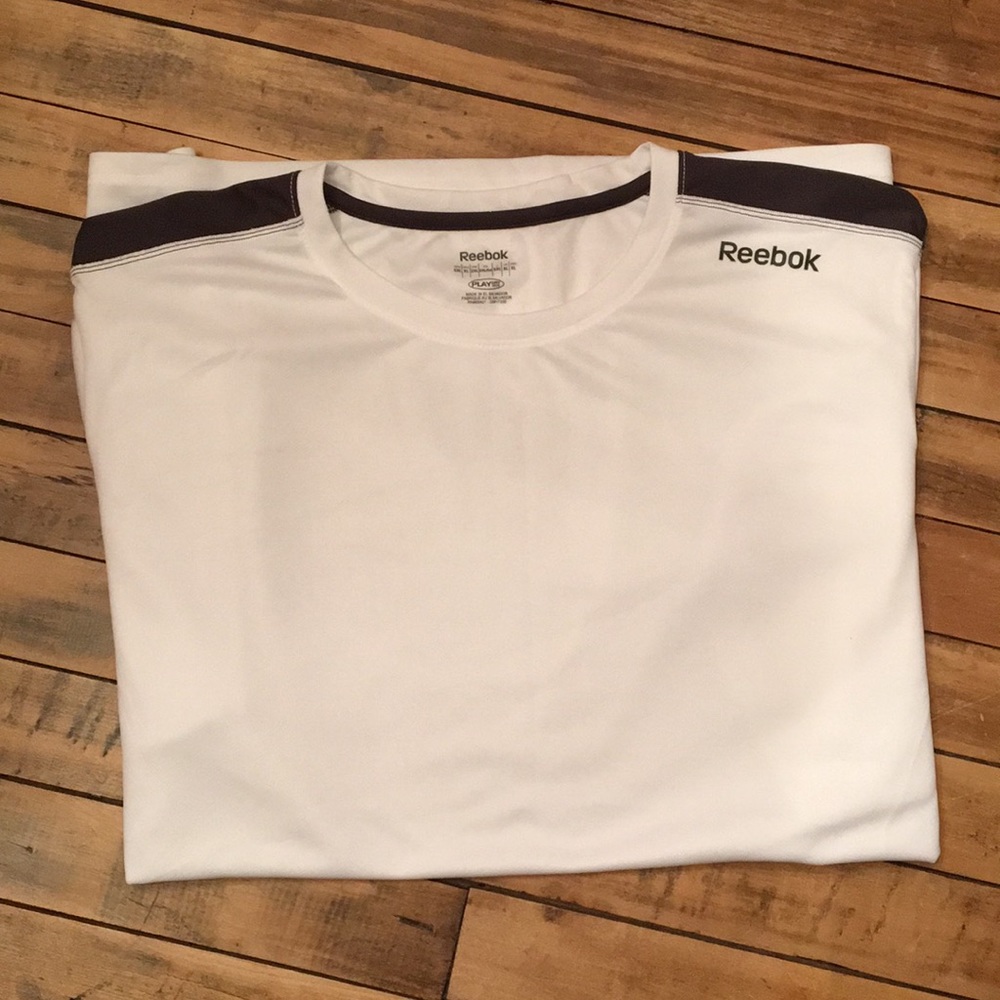 Reebok Athletic Shirt Size XL